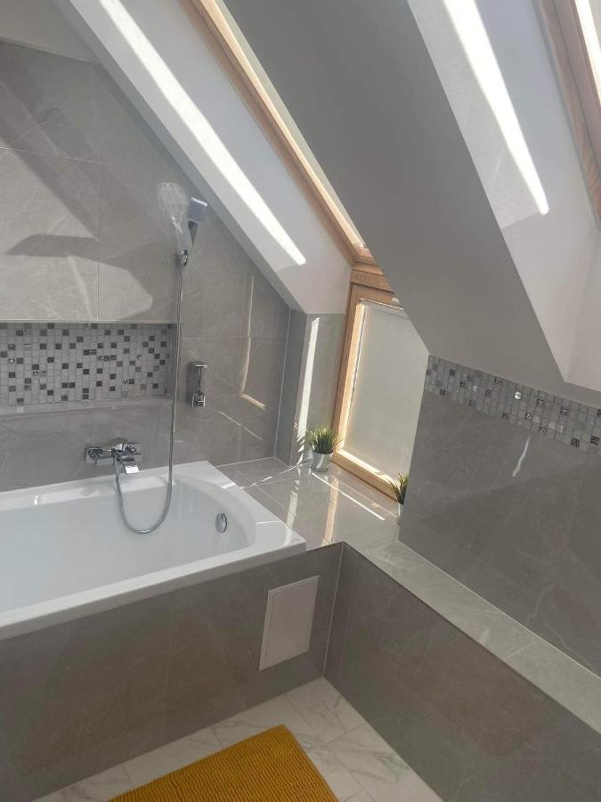 Villa Corner Тихани Екстериор снимка